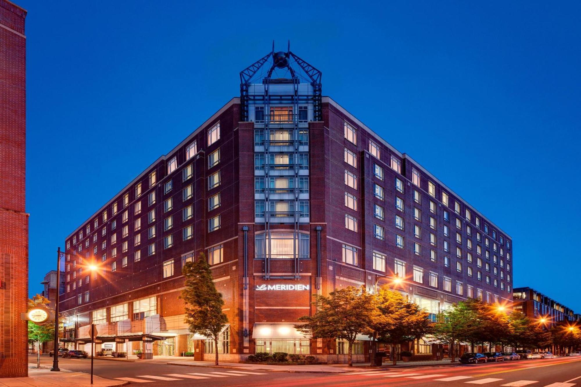 Le Meridien Boston Кеймбридж Екстериор снимка