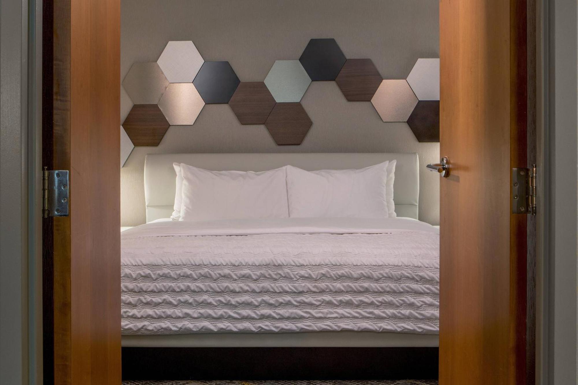 Le Meridien Boston Кеймбридж Екстериор снимка