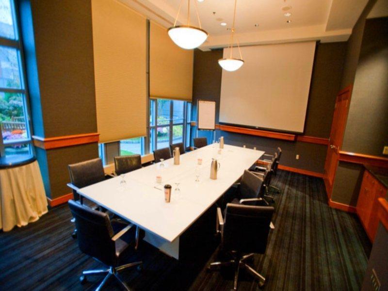 Le Meridien Boston Кеймбридж Екстериор снимка