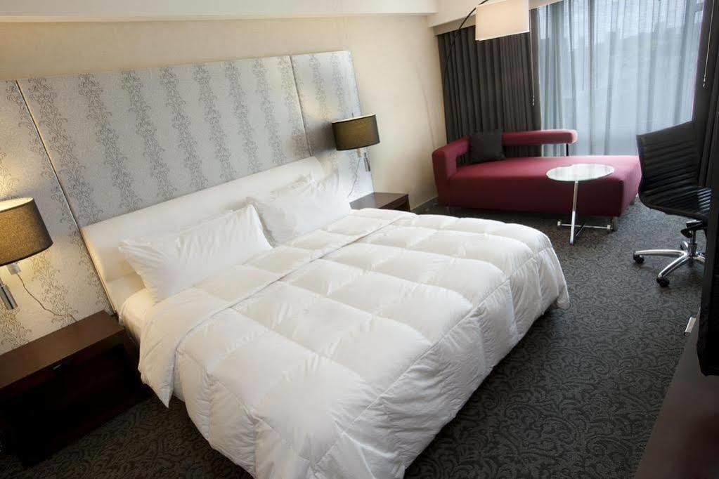 Le Meridien Boston Кеймбридж Екстериор снимка